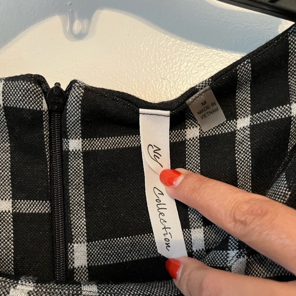 🖤⚪️ NY Collection window pane dress. EUC. Size Medium. 🖤⚪️ - Picture 3 of 11